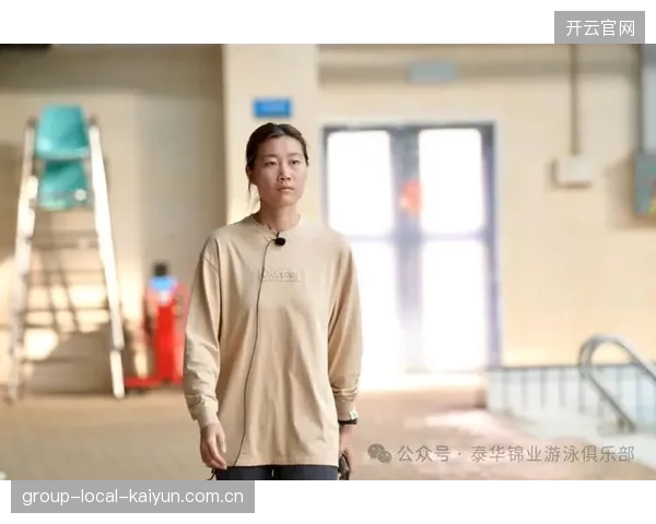 游泳集训强度升级，多位新人短时间内进步显著